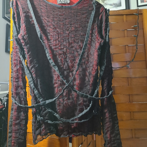 Serious Clothing Bondage Crinkle Mesh Long Sleeve - Picture 4 of 12